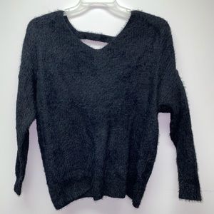 🕳Fashion Nova🕳 Fuzzy Open Back Sweater